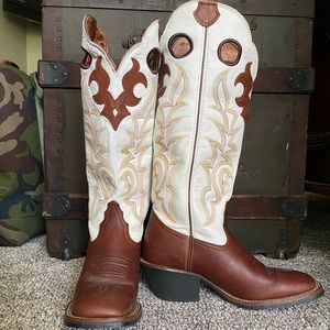Women’s Tony Lama Boots (western)